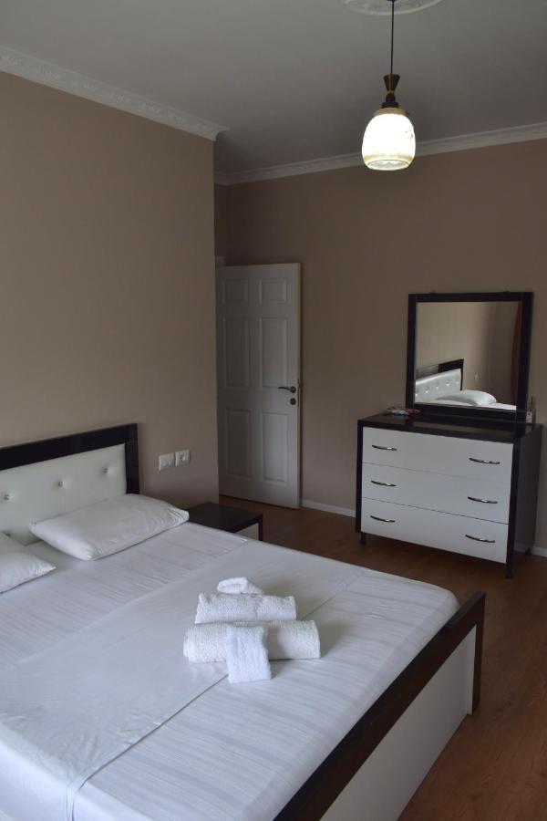 Zoo Apartment Tirana